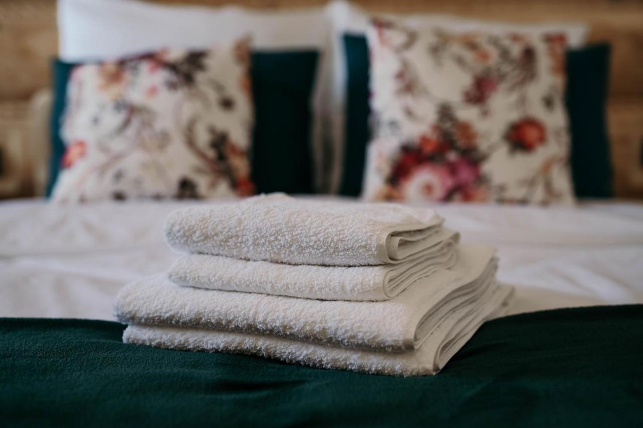Bed and Breakfast Tarasowka U Zajaca Czerwienne Esterno foto
